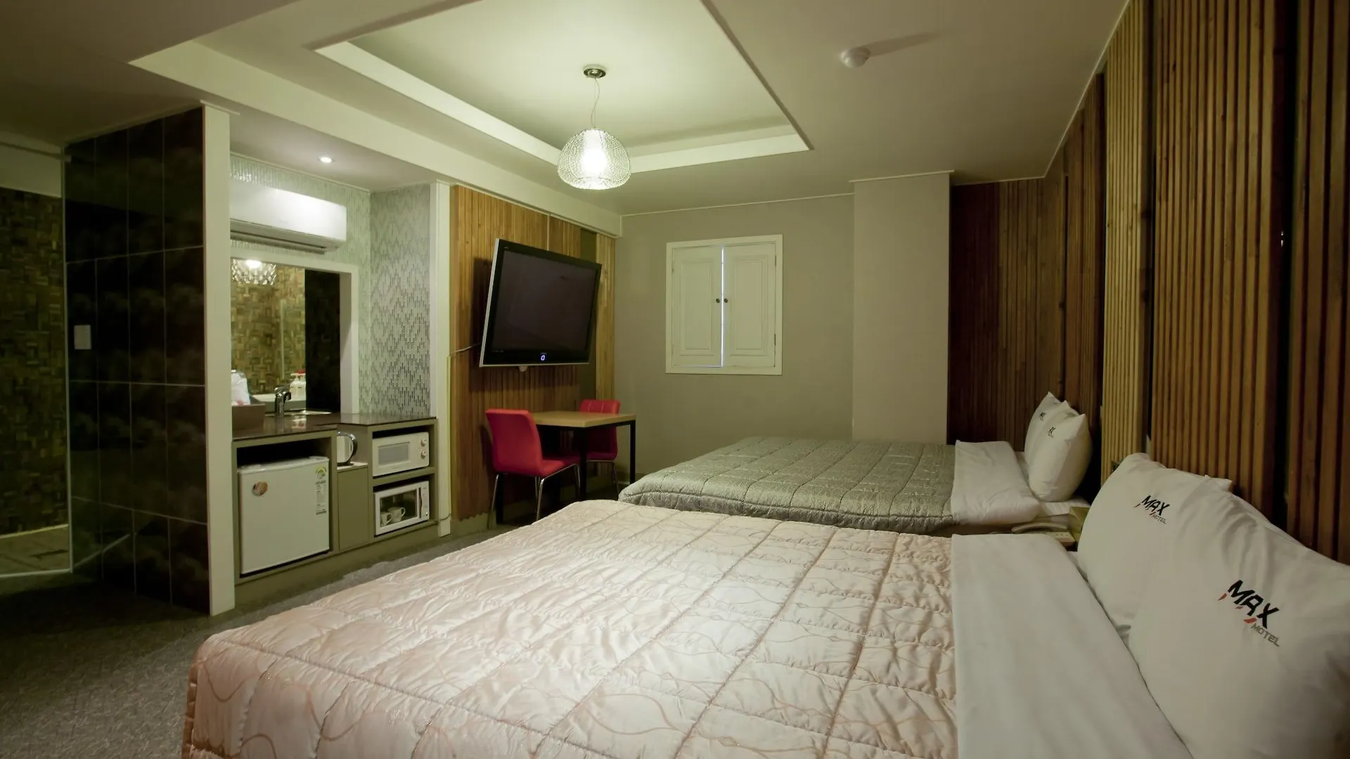 Max Motel Busan South Korea