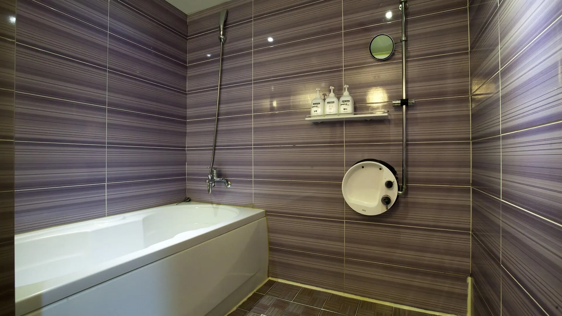 Max Motel Busan Hotel