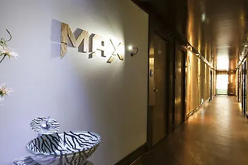 Max Motel Busan
