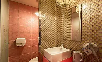 Max Motel Pusan 2*,